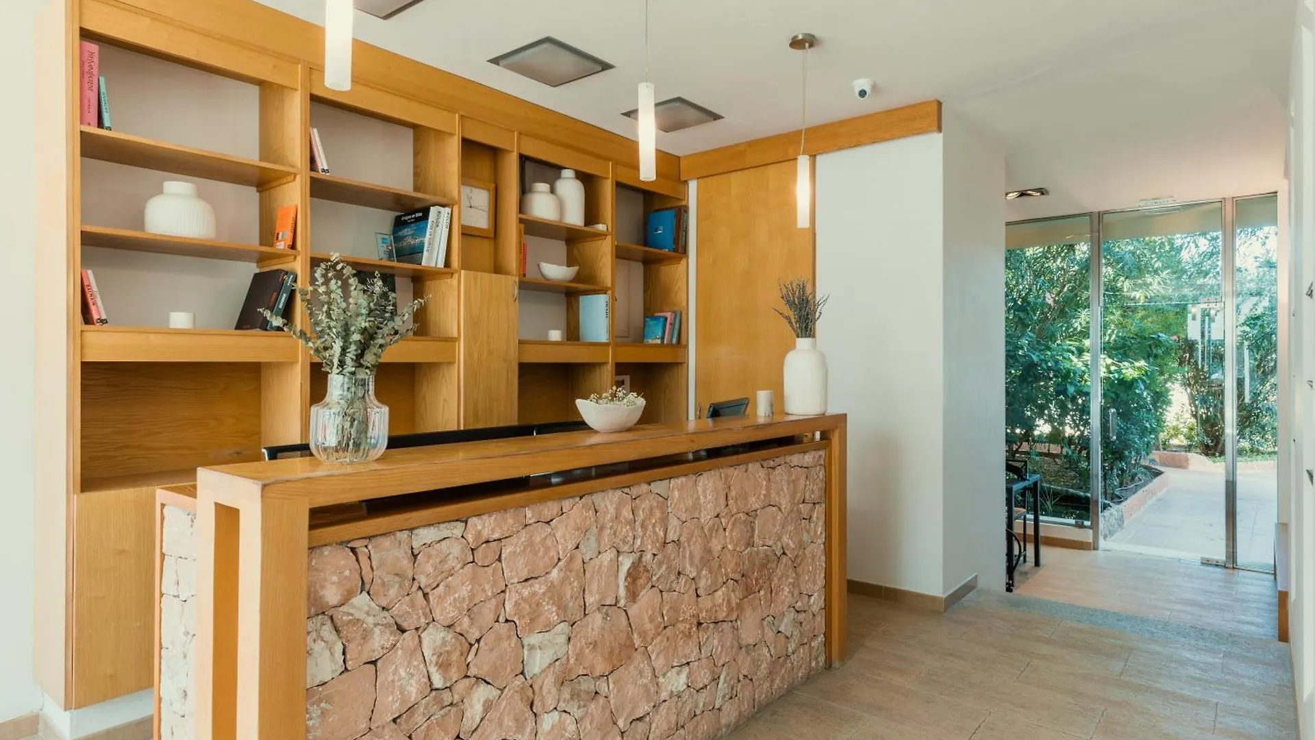 Apartamentos Portu Saler Es Pujols Apartment