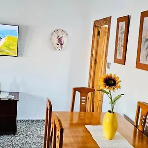 https://beach-sea.hotelsinnerja.org