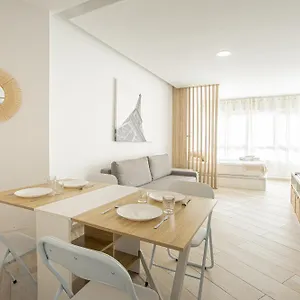 https://apt-zen-loft.hotelsinnerja.org